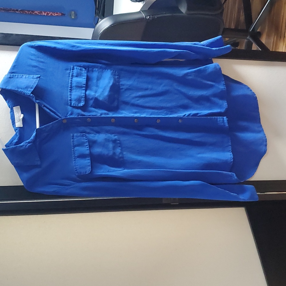 Vince Camuto bright blue silk blouse